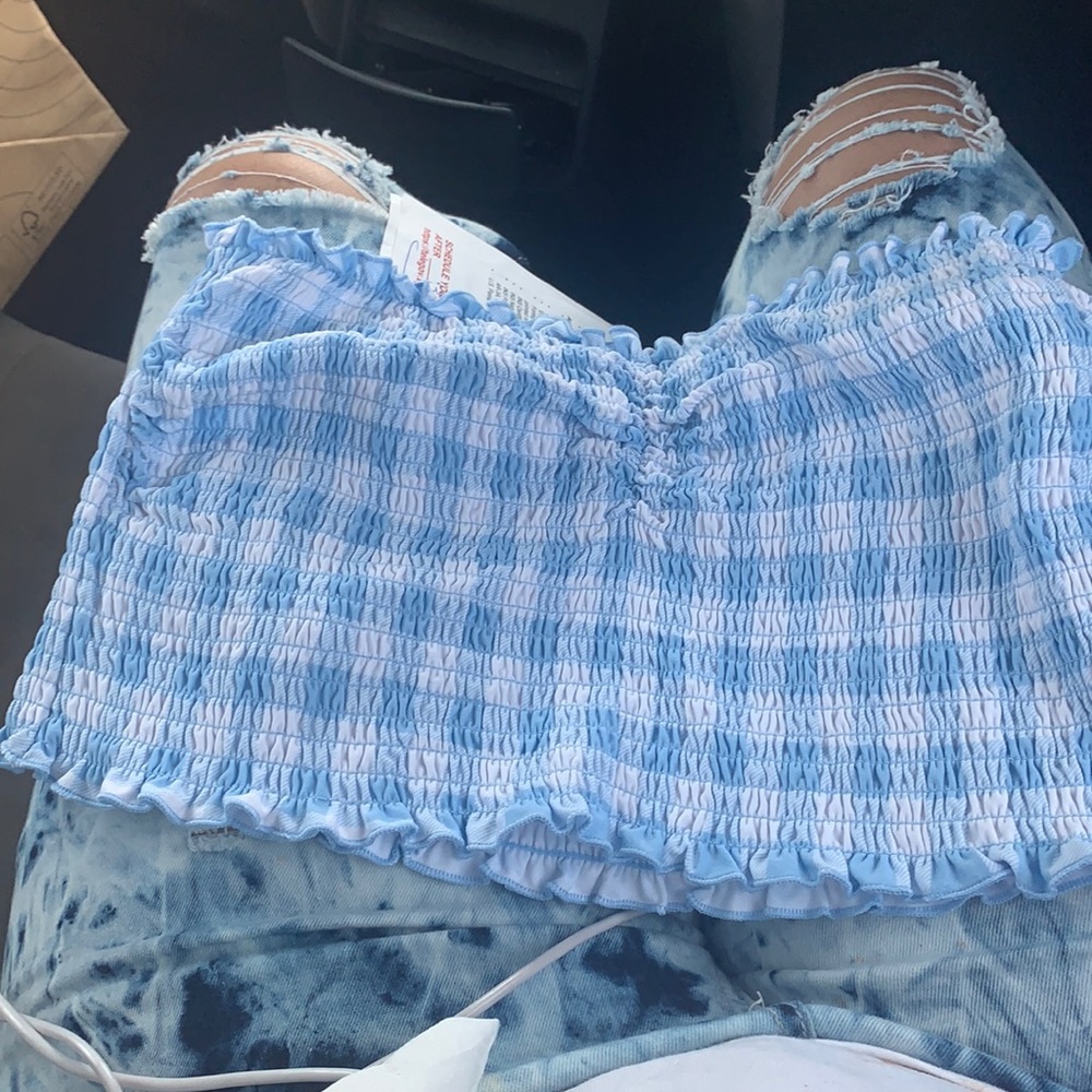 Blue and white tube top